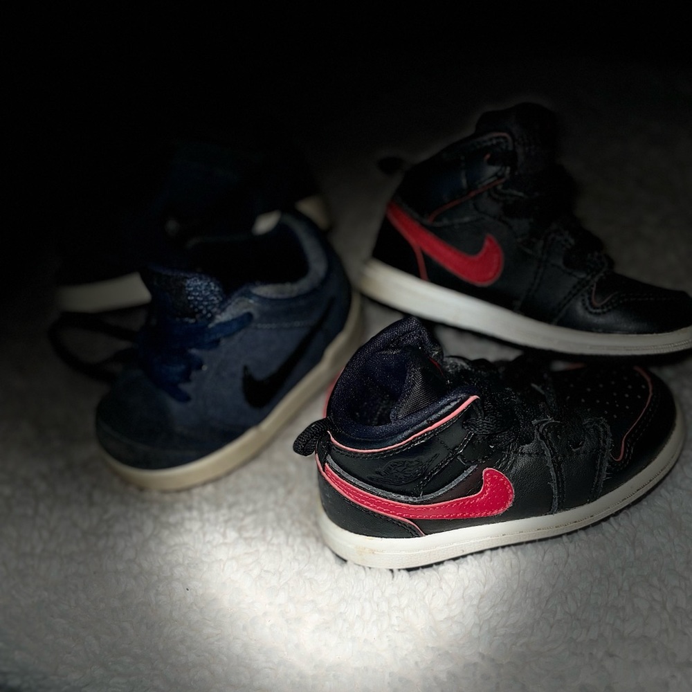 Nike 5C (blue) 6C (black&red) baby shoes. Good condition.